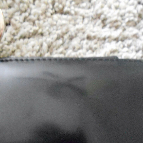 BCBGIRLS BLACK FAUX‎ LEATHER SHOULDER BAG - Picture 6 of 8